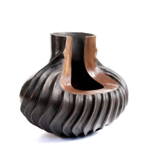 Load image into Gallery viewer, Njengolwandle