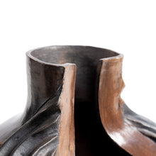 Load image into Gallery viewer, Njengolwandle